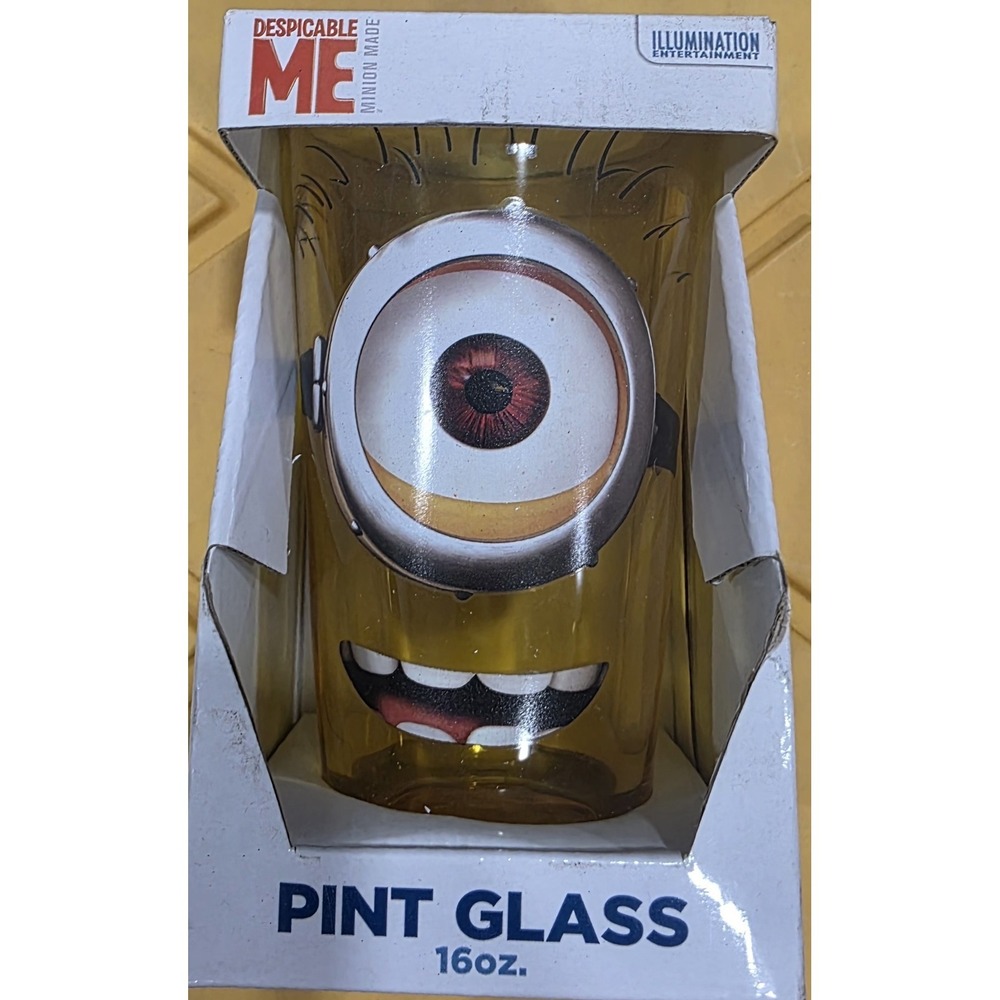NEW Minions Despicable Me 16oz Pint Yellow Drinking Glass Cup Universal Studios